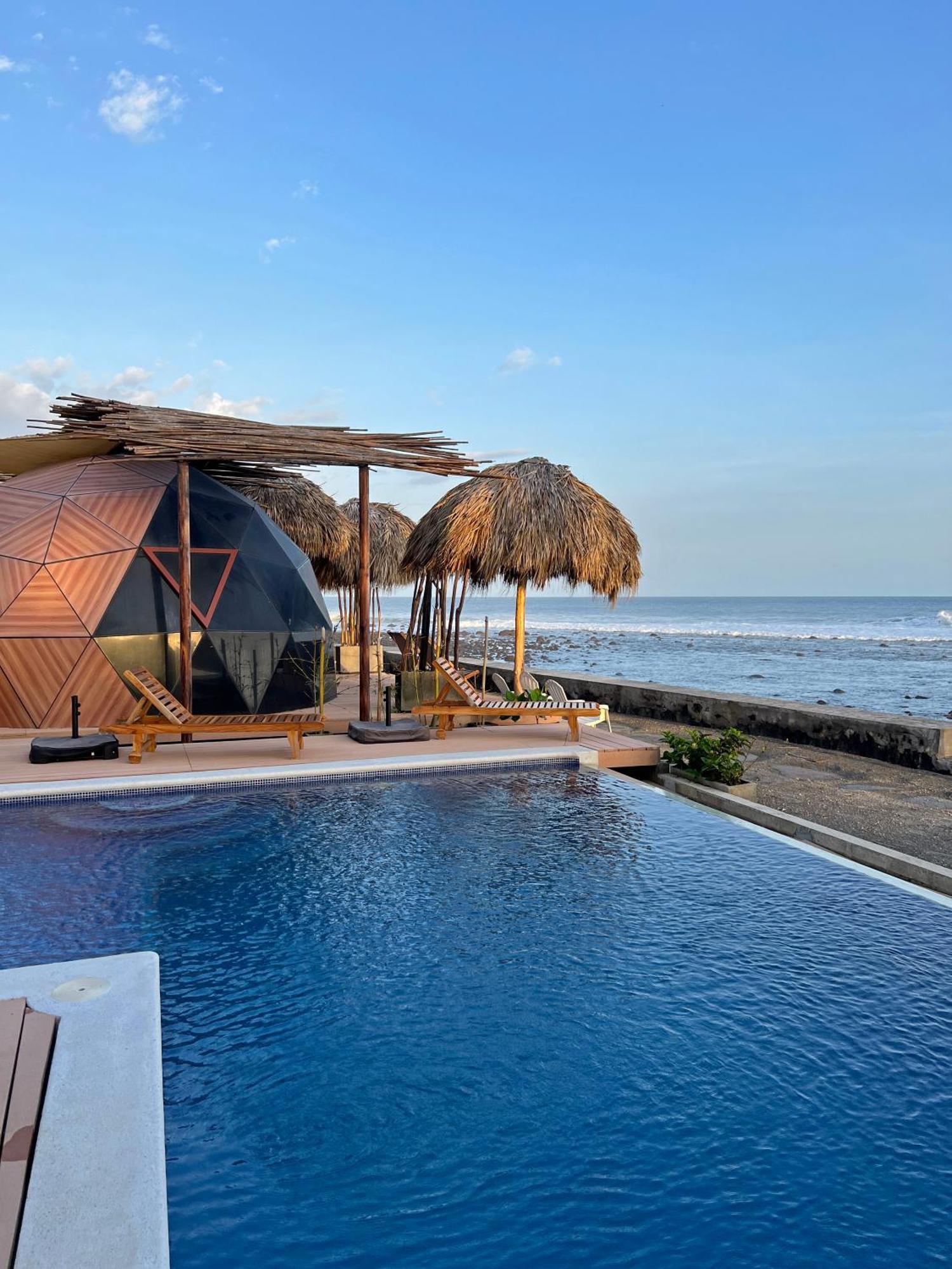 Almare Zonte - Beachfront Glamping Hotel El Zonte Eksteriør billede