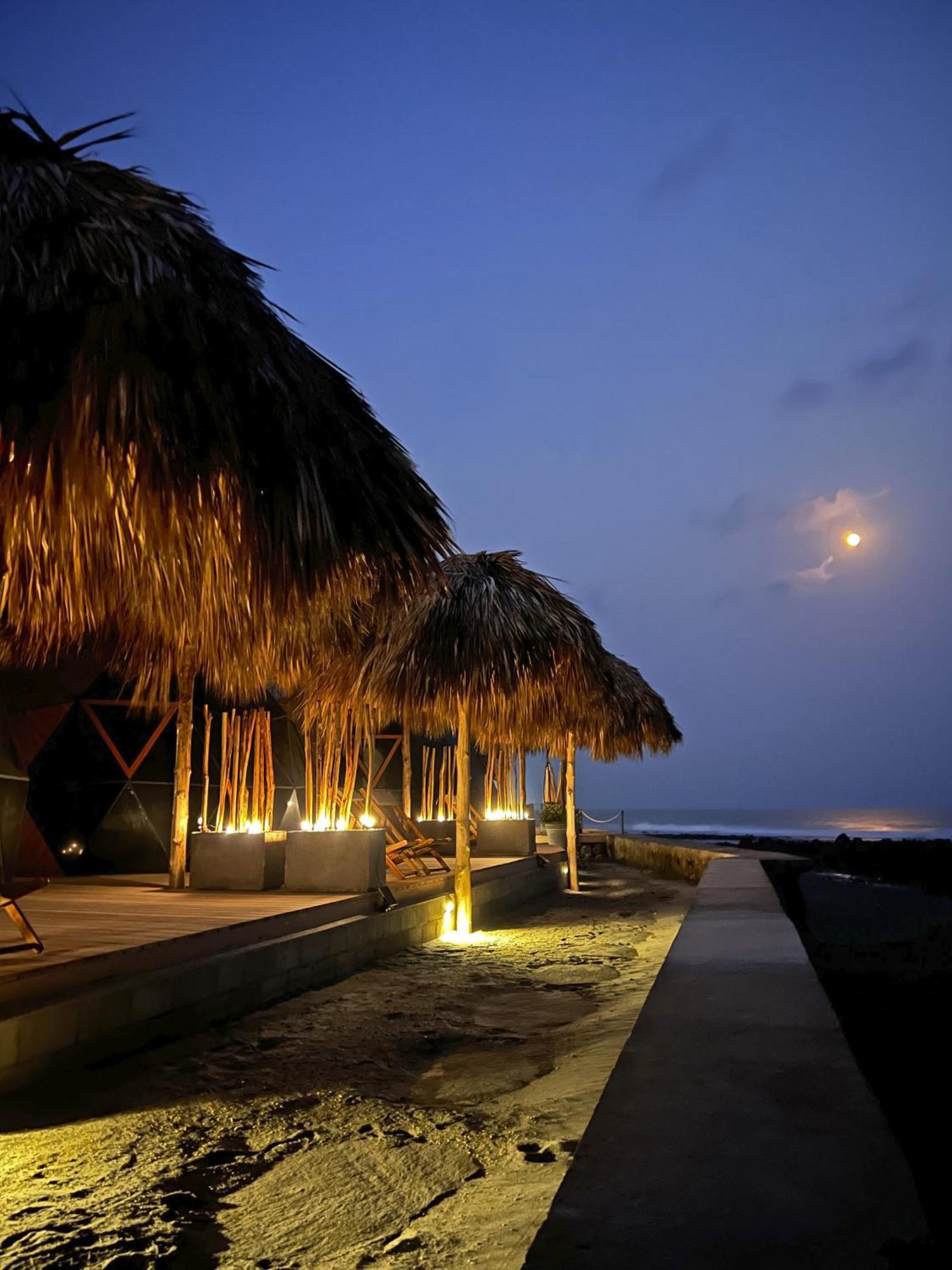 Almare Zonte - Beachfront Glamping Hotel El Zonte Eksteriør billede